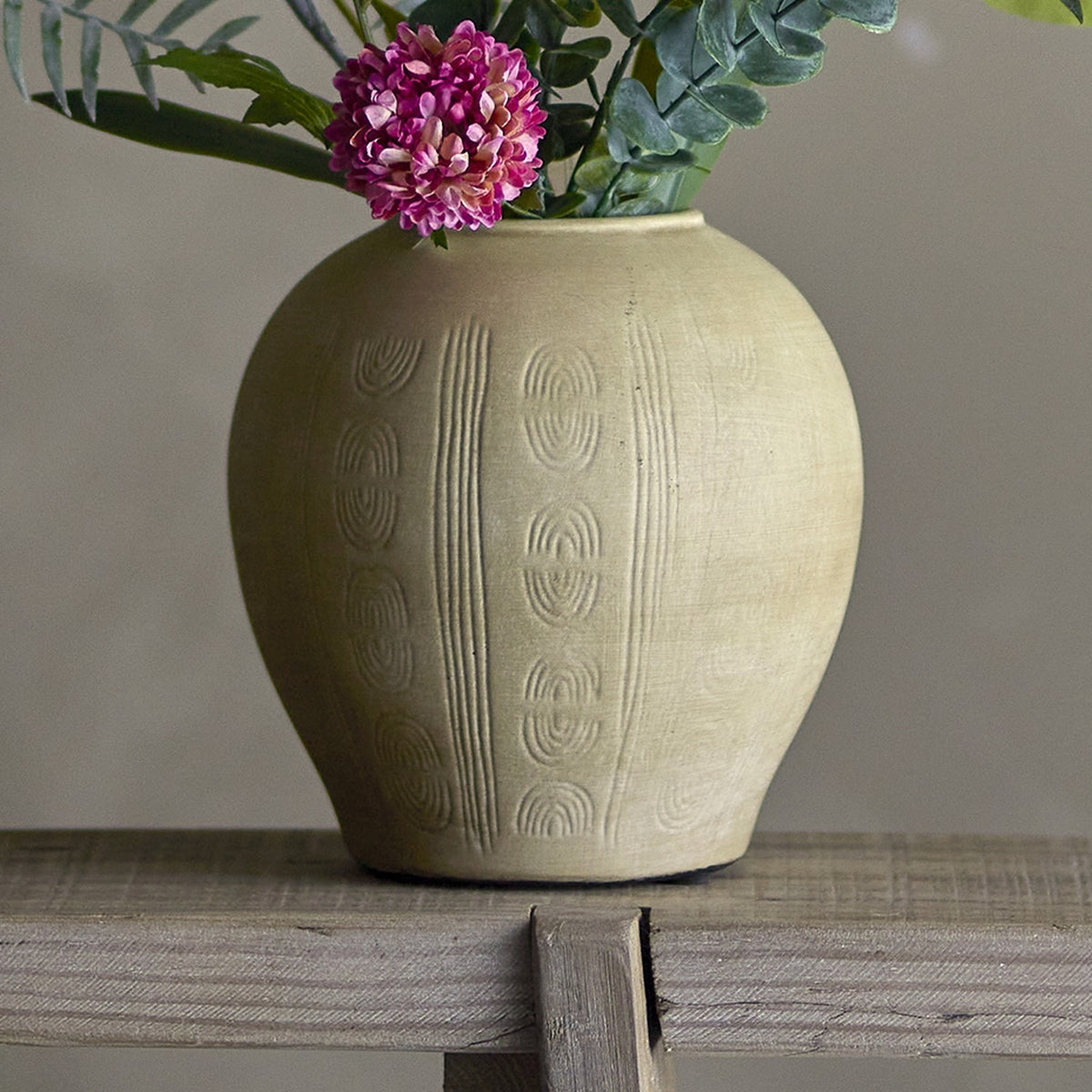 Taym Terracotta Vase 20cm - Natural