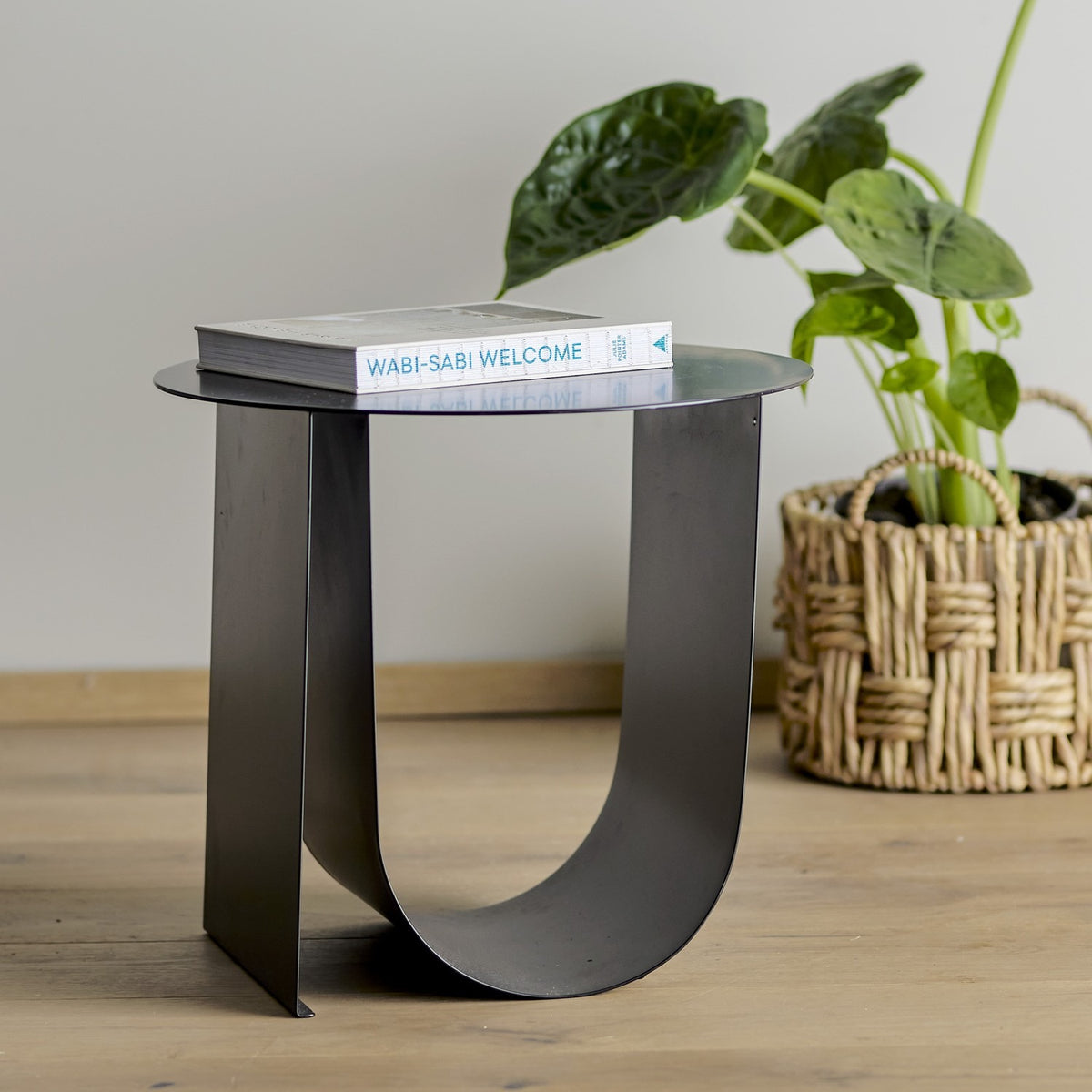 Cher Round Iron Side Table - Black