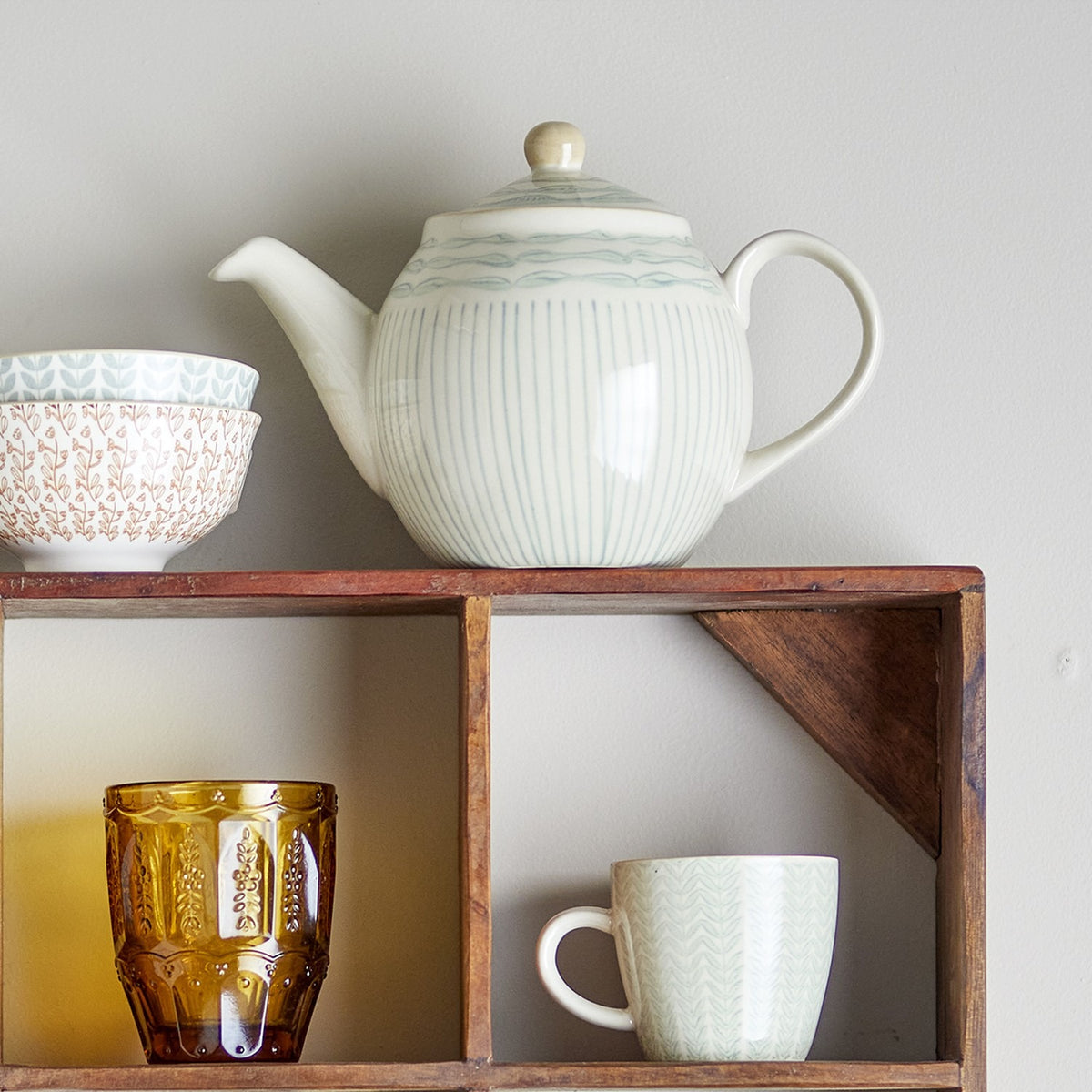 Maple Stoneware Teapot 900ml - Cream
