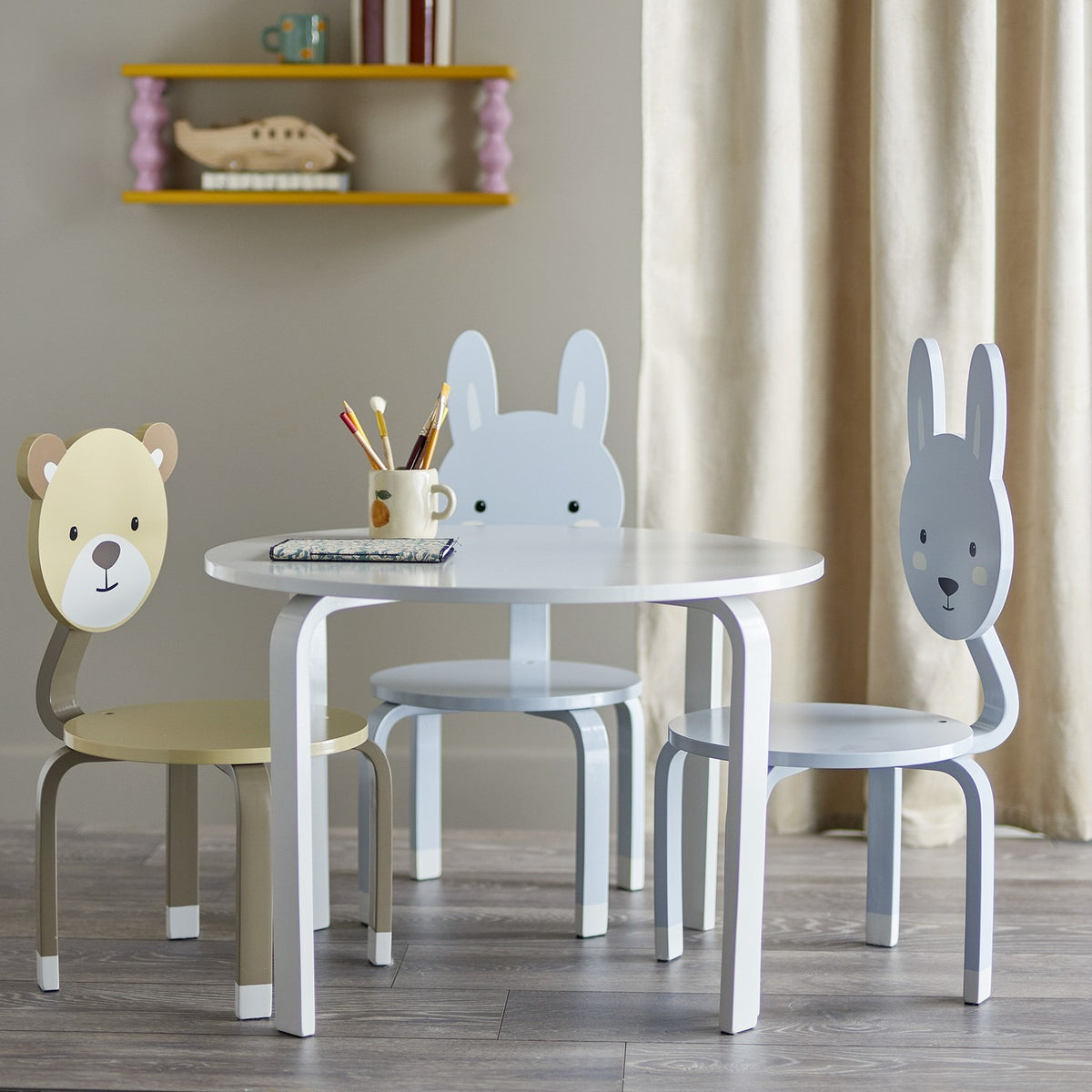 Marle Round Kids Table - White