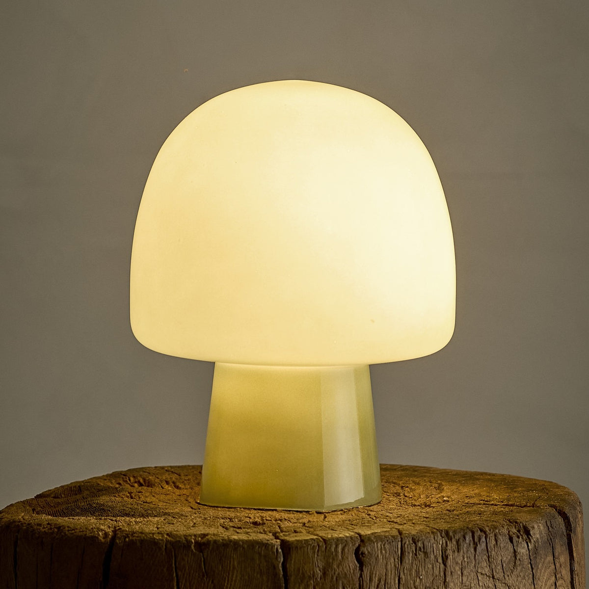 Paddy Mushroom Glass Table Lamp - Green