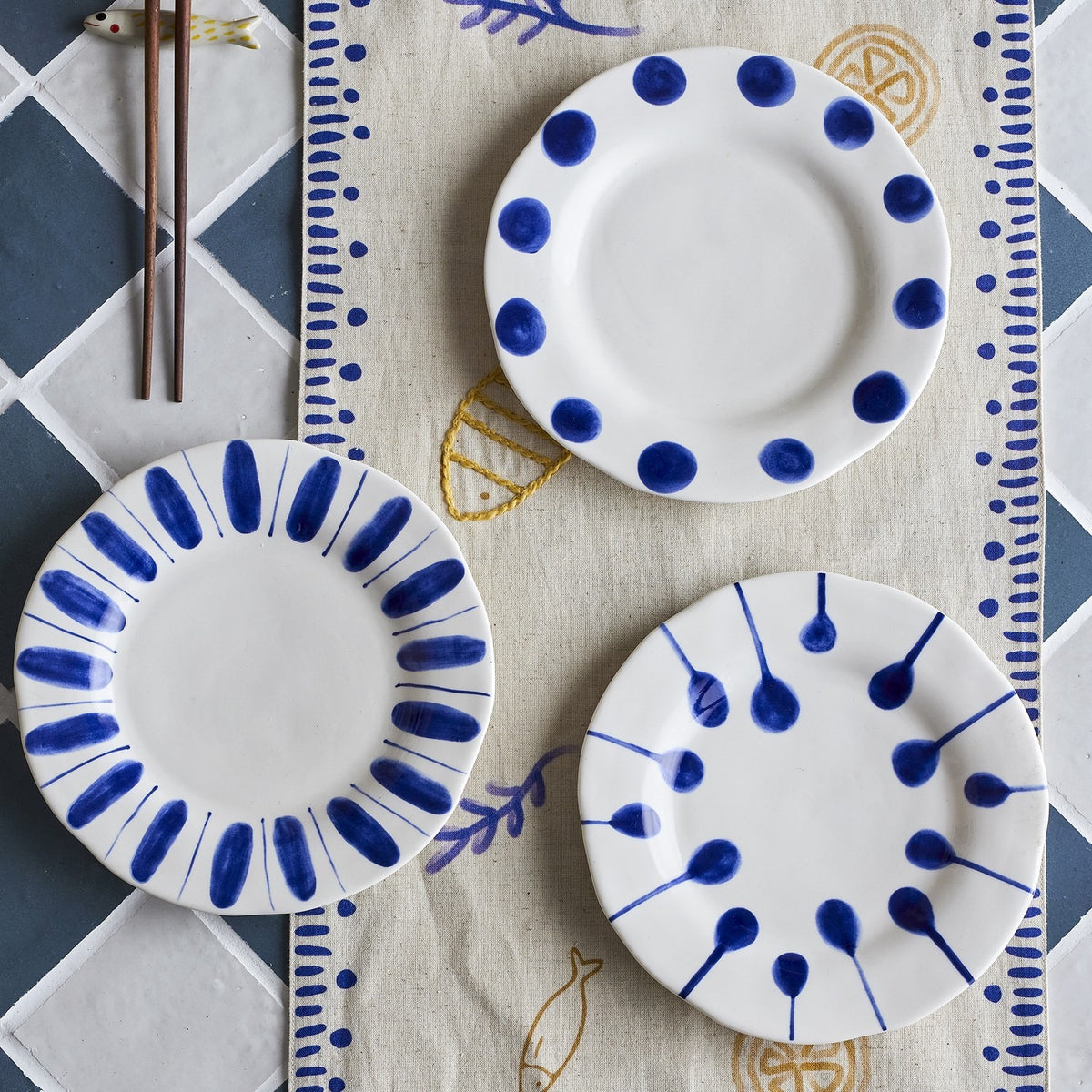 Linora Stoneware Side Plates Set of 3 - White