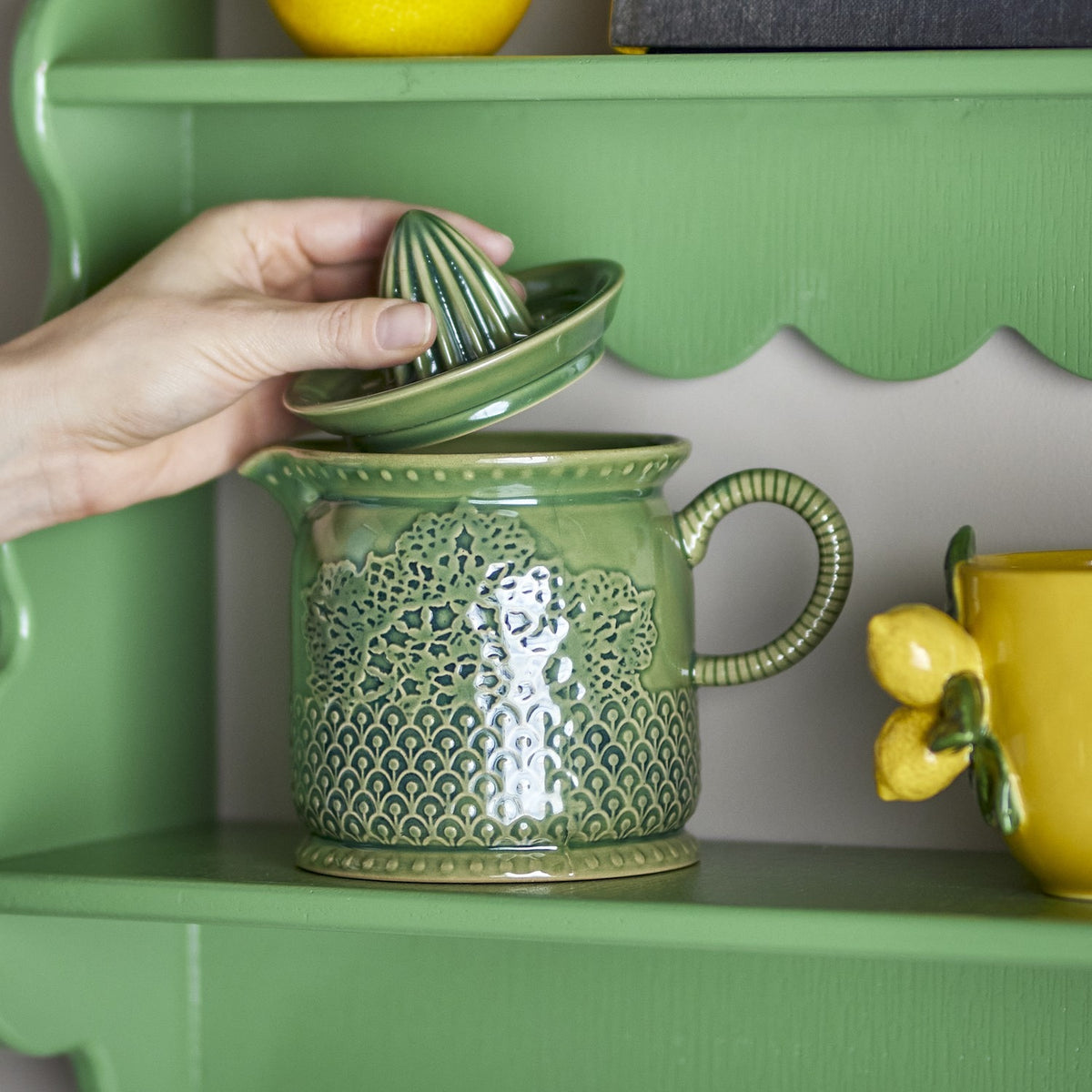 Liselu Stoneware Lemon Squeezer - Green
