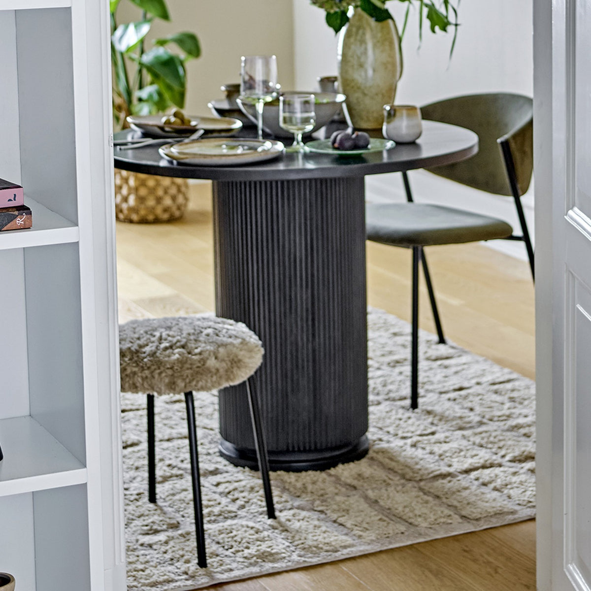 Porto Round Wooden Dining Table - Black