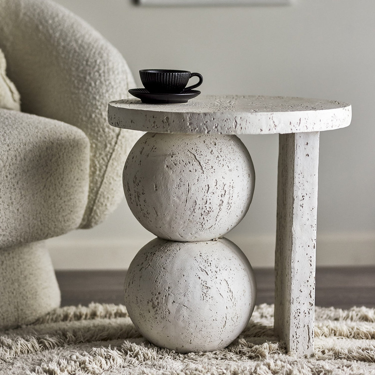 Tally Round Resin Side Table - White