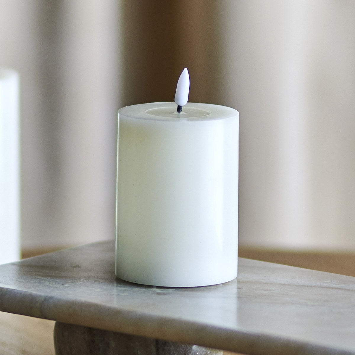 Ponza LED Candle 10cm - White