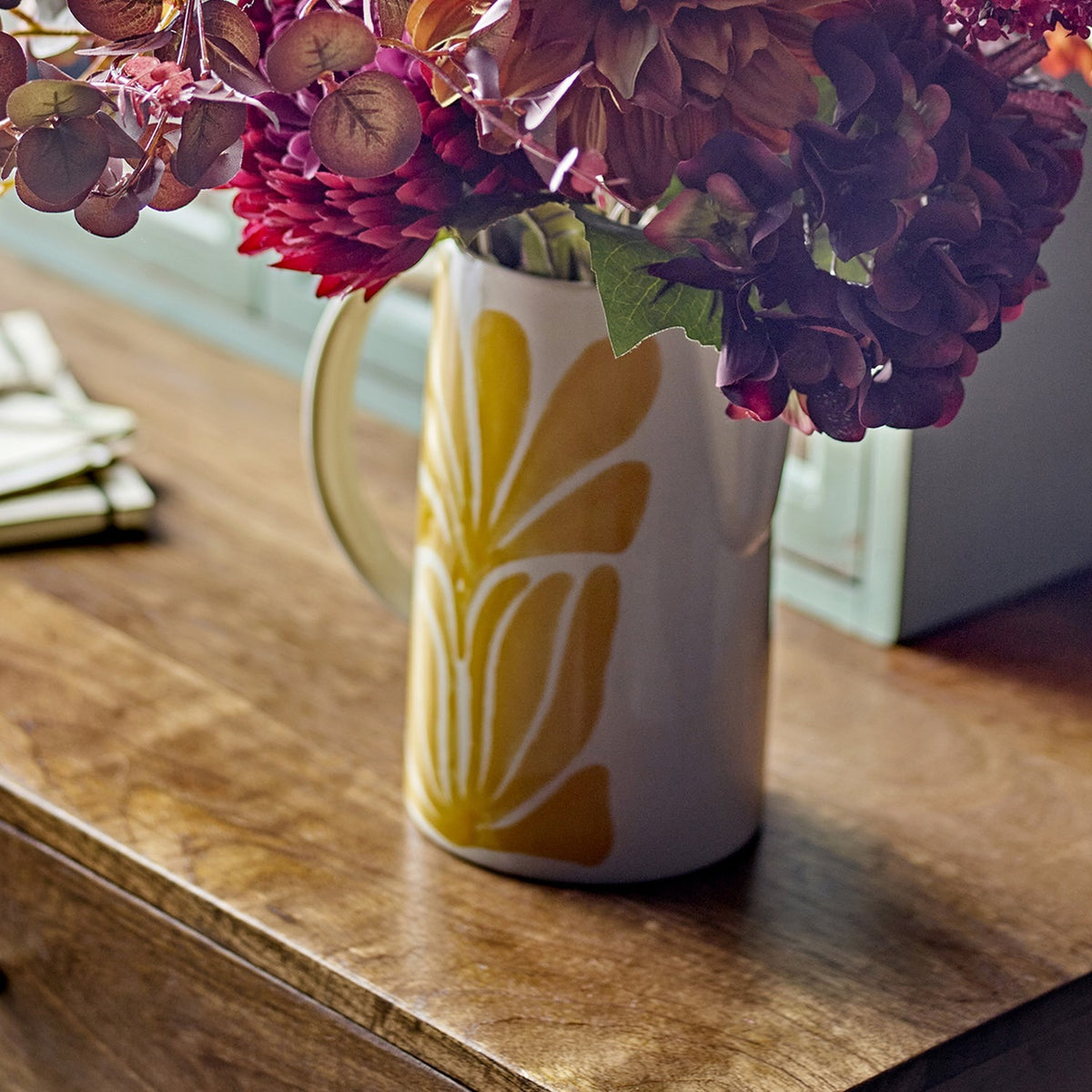 Fauni Leaf Stoneware Jug 2165ml - Yellow