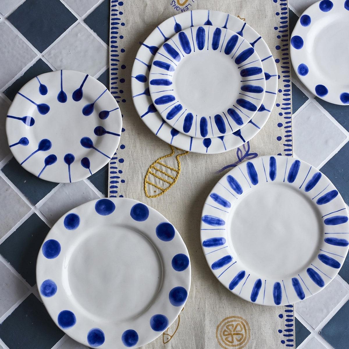 Linora Stoneware Dinner Plates Set of 3 - Blue