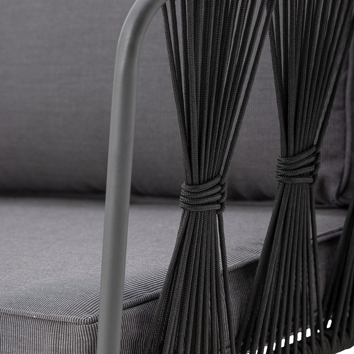 Pavone Fire-resistant Iron Garden Sofa - Black