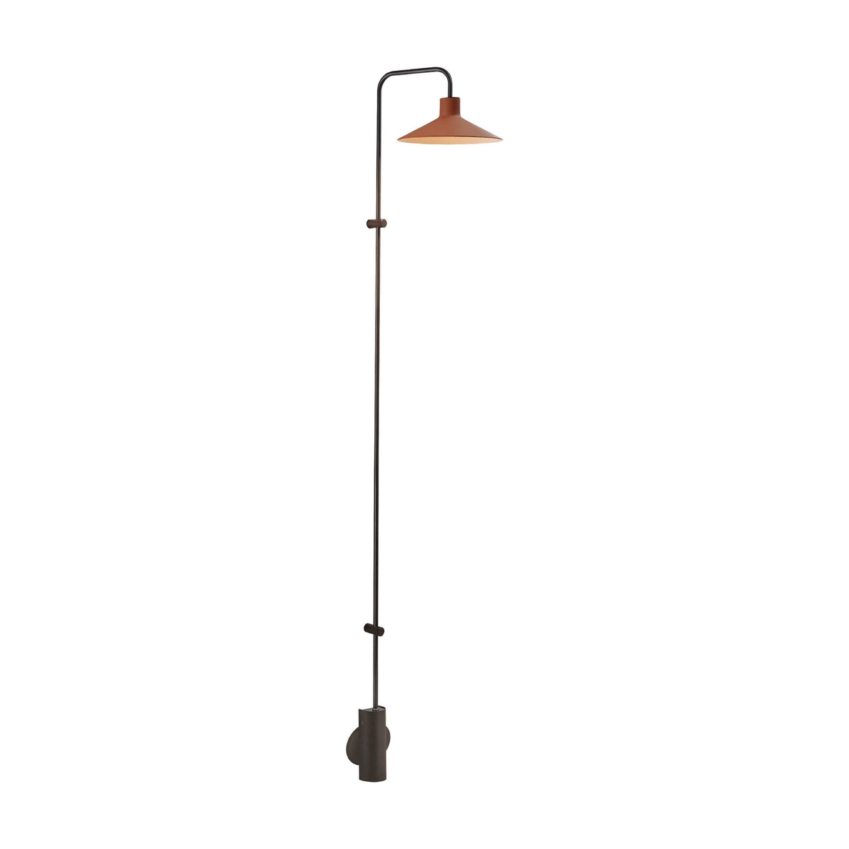 Platet A/06 aluminium LED wall light with tall slim rod, curved arm, terracotta conical shade and wall-mounted base, shown on a plain white background.