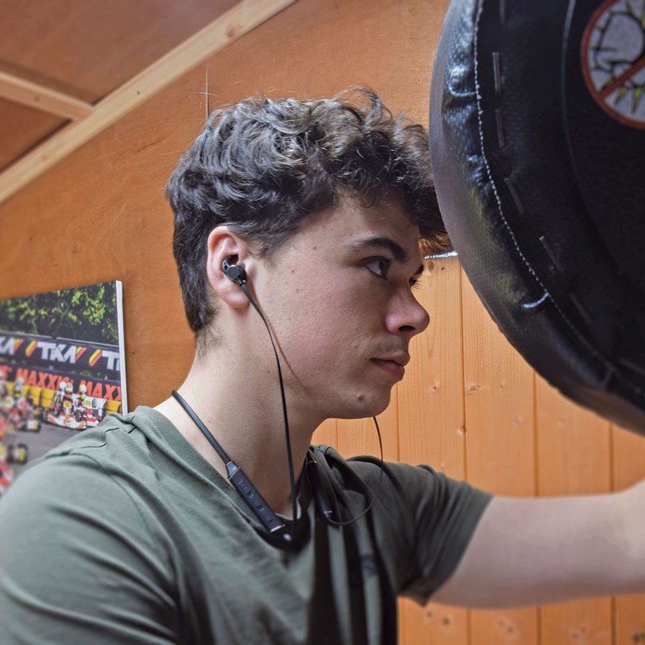 AV:Link PowerBand Splashproof Neckband Bluetooth Earphones