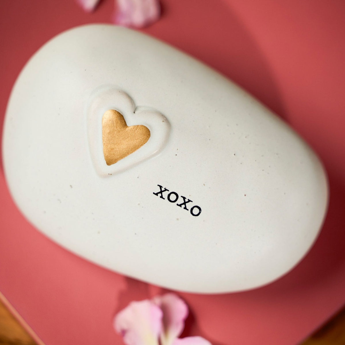 Gold Heart and Xoxo Oval Ceramic Pebble Decoration - Stone