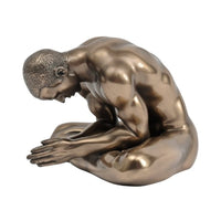 Sculptures & Figurines