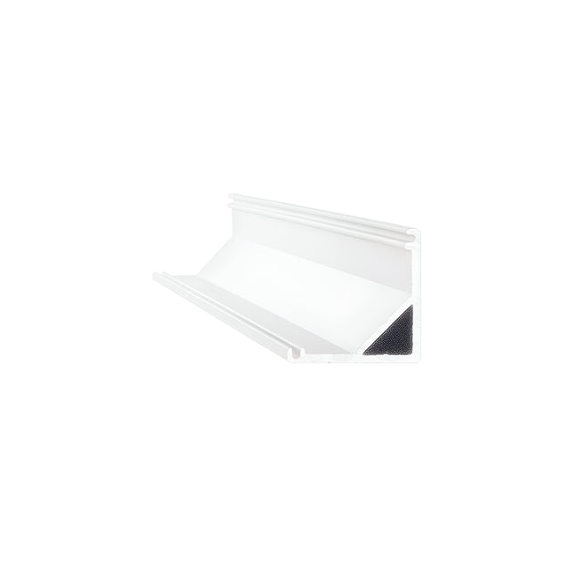 Introducing the Arcus LED Corner Profile, a surface-mounted unit measuring 1 meter with dimensions of 16x16cm. Crafted from durable aluminum, this product boasts a sleek, minimalist design that efficiently dissipates heat. Its triangular form includes a built-in edge lip for securing items seamlessly, providing both functionality and modern aesthetic appeal.
