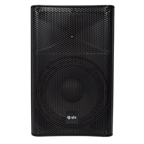 The QTX QUEST-10A 10" Active PA Cabinet - 150W in black comes with an inbuilt amplifier and features a mesh grille highlighted by a centrally placed logo at the bottom. Behind the grille are circular design elements, while its exterior displays a smooth, textured finish.