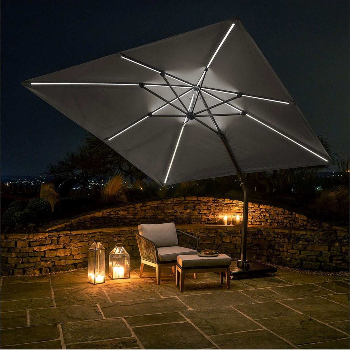 Glow Challenger T2 Luna Grey Cantilever Parasol - 3m