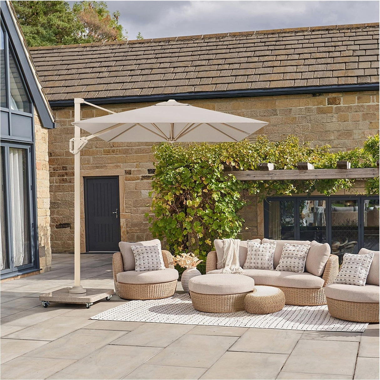 Voyager T1 X Rectangular Sandstone / Champagne Cantilever Parasol - 3m