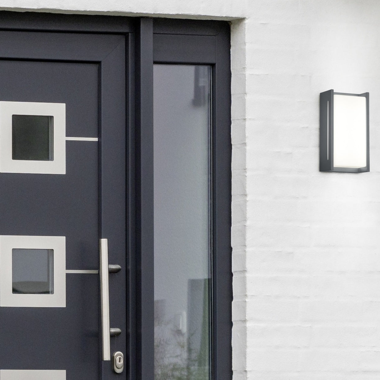 Indus LED Glass Outdoor Wall Light – Anthracite