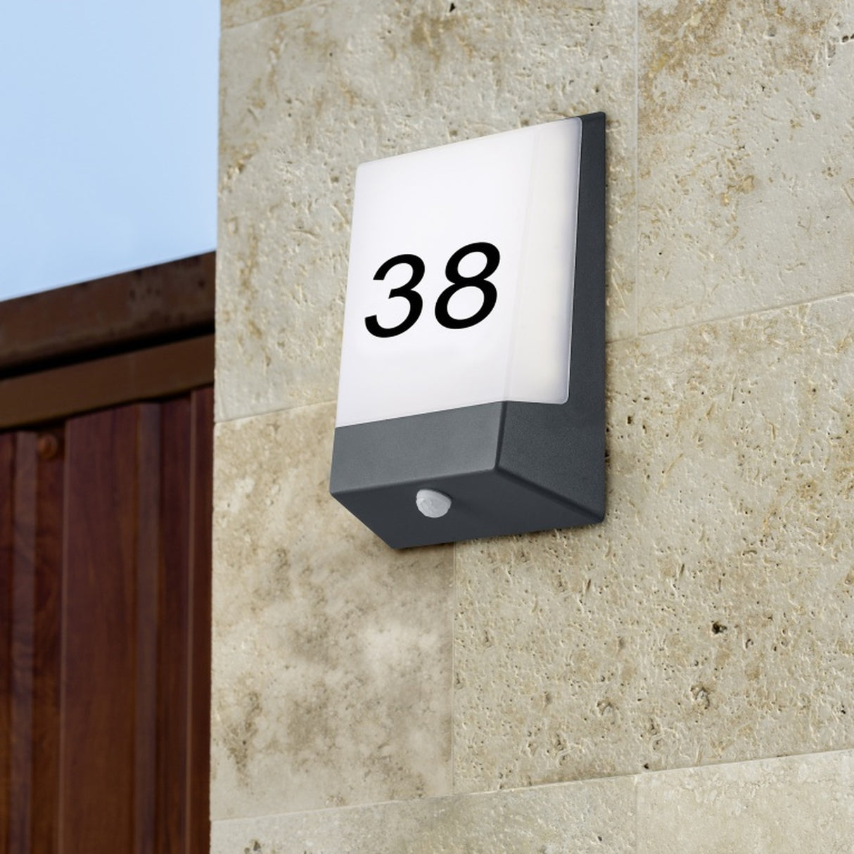 Kasai LED Dusk to Dawn Outdoor Wall Light – Anthracite