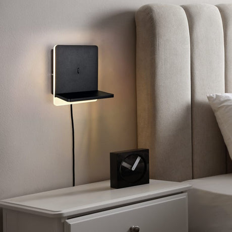 Fairfield LED USB Square Wall Light – Matt Black
