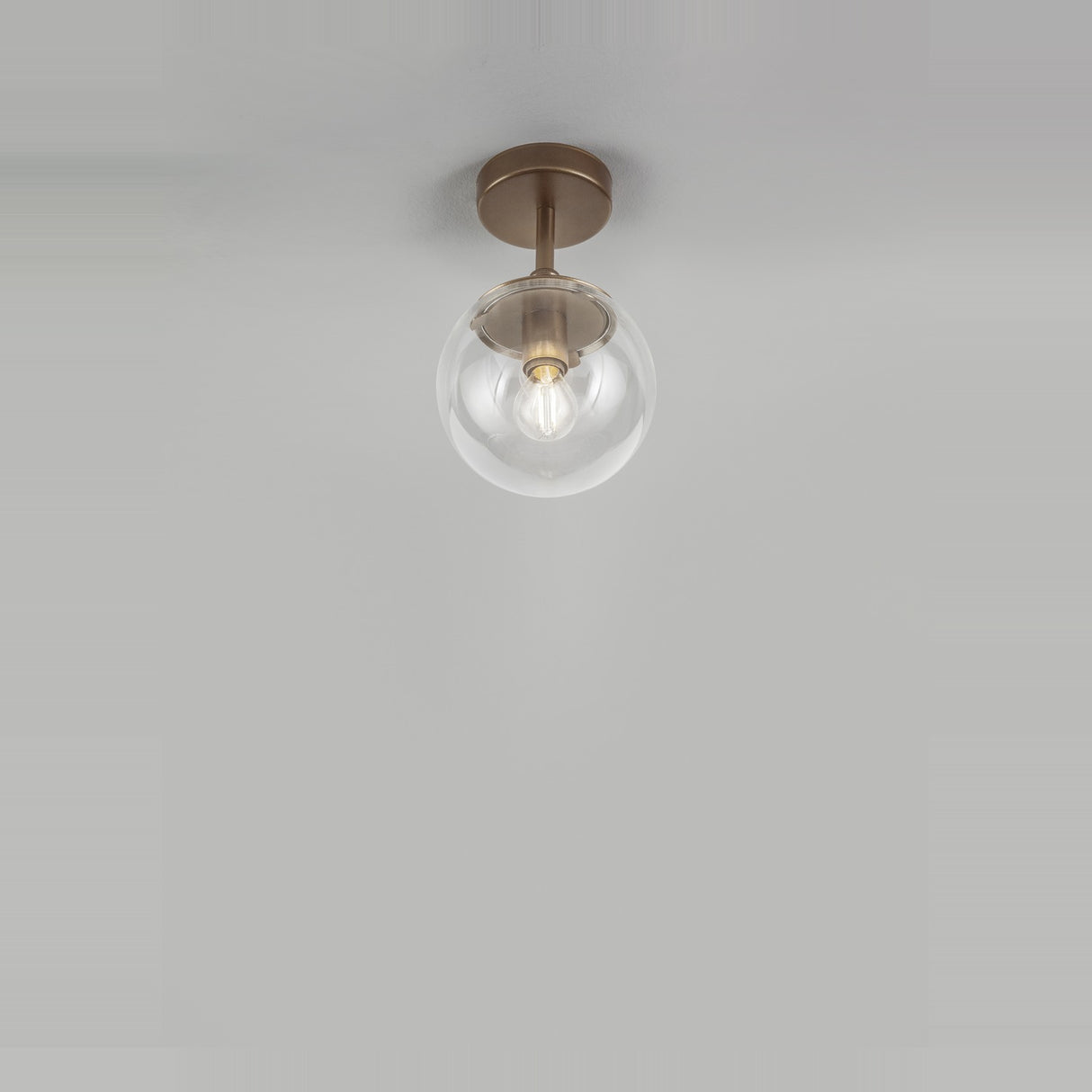 Global Ceiling Light