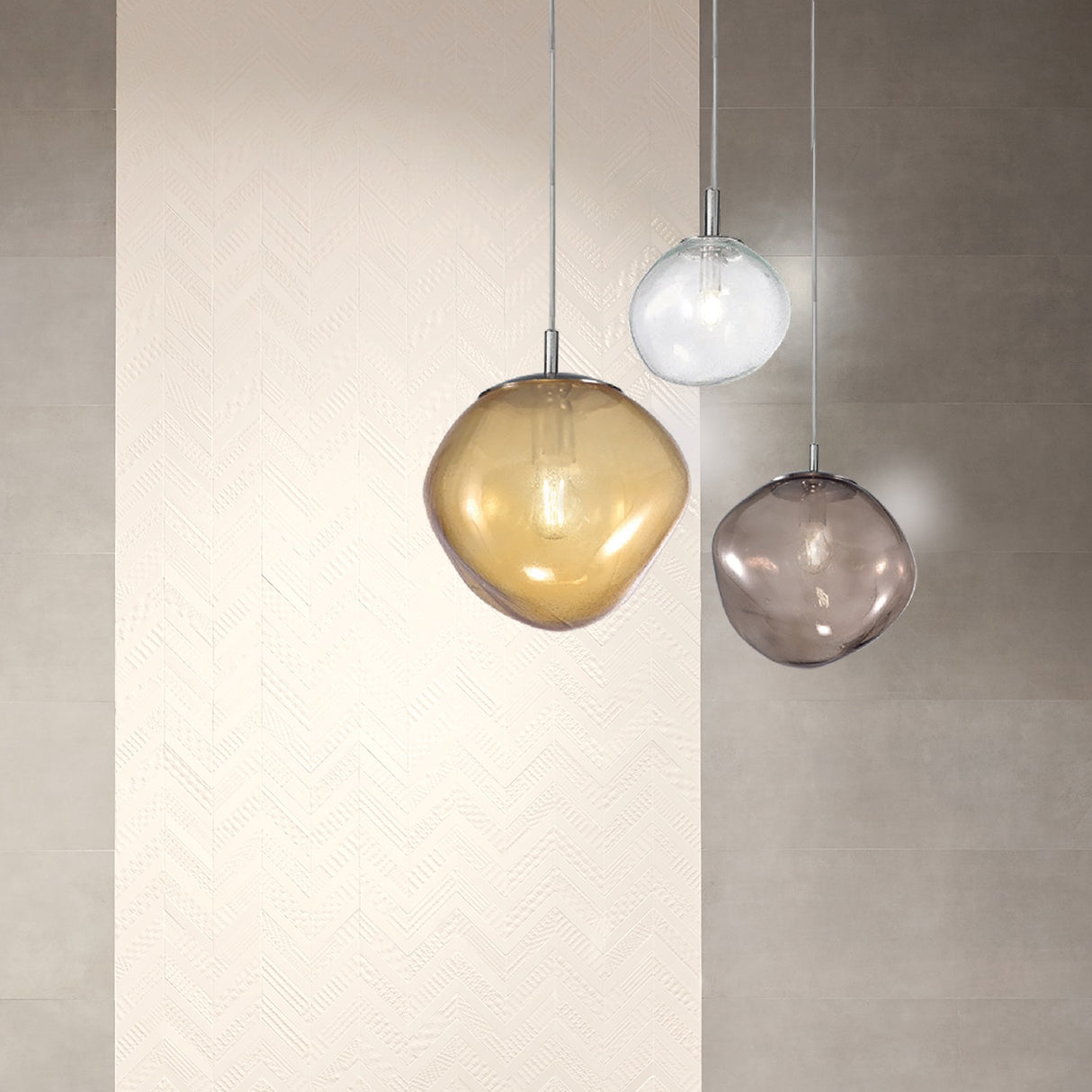 Saxa Glass Pendant Light 35cm