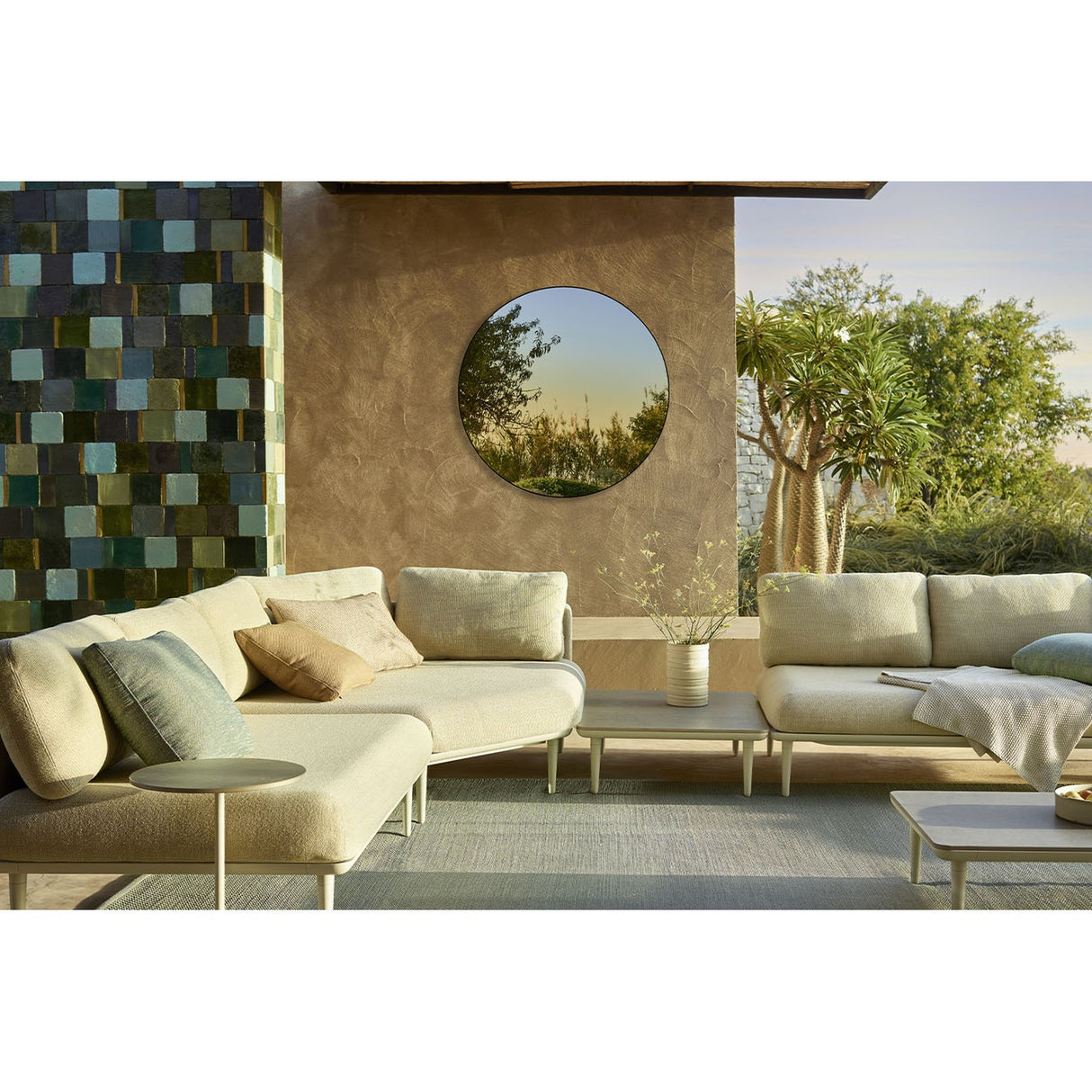 Hoop Outdoor Black Round Garden Mirror 105cm