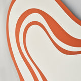 Close-up of the concentric banding, the orange lines narrowing as they run towards the centre.