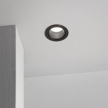 Quark Recessed Downlight 9W - Black in situ