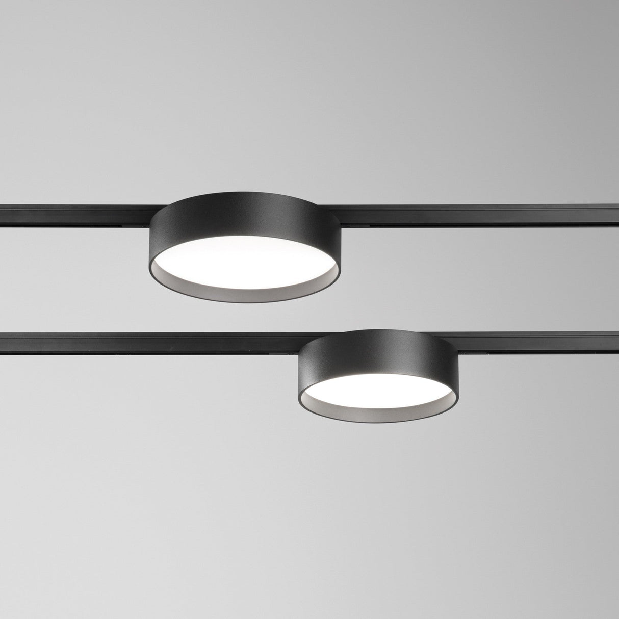 Deva Disc Track Downlight 10W 113mm - Black in situ