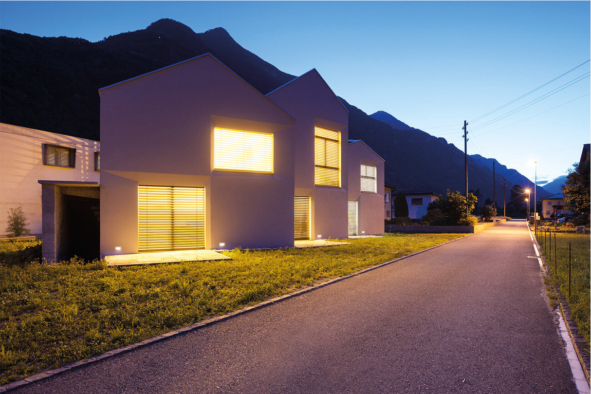 Glasi 3W LED Bulkhead IP44 Warm White - White