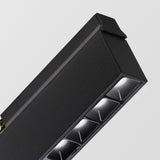Stick Track Accent Light 8W 3000K - Black in situ