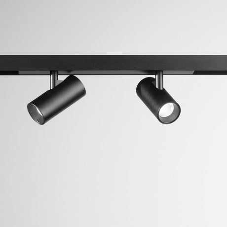Stick Track Spotlight Double 10W - Black in situ