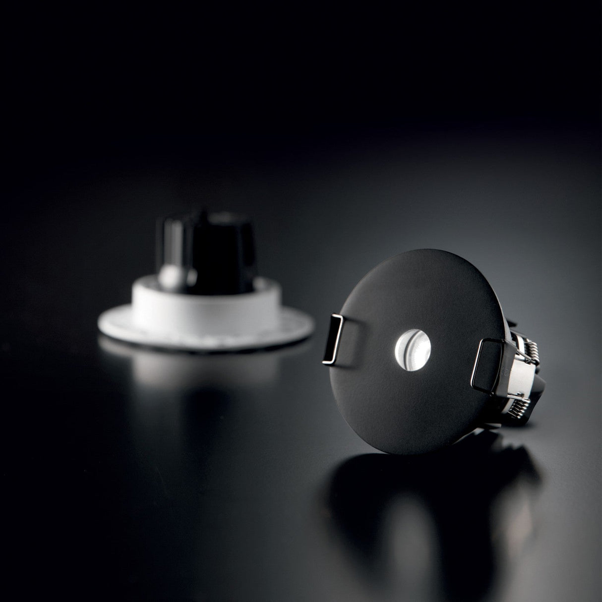 Infinity Recessed Downlight 7W - Black in situ