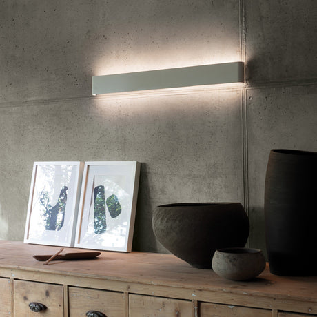 Delta Wall Light 830mm 3000K - Cement in situ