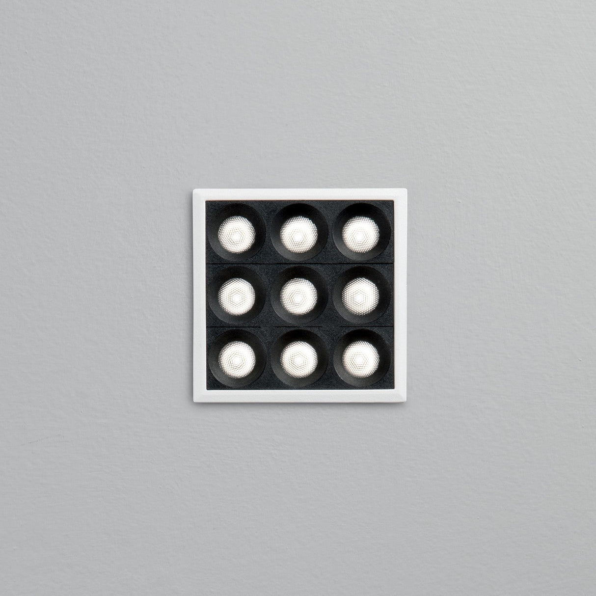 Lika Slim Square Downlight 10W - White in situ