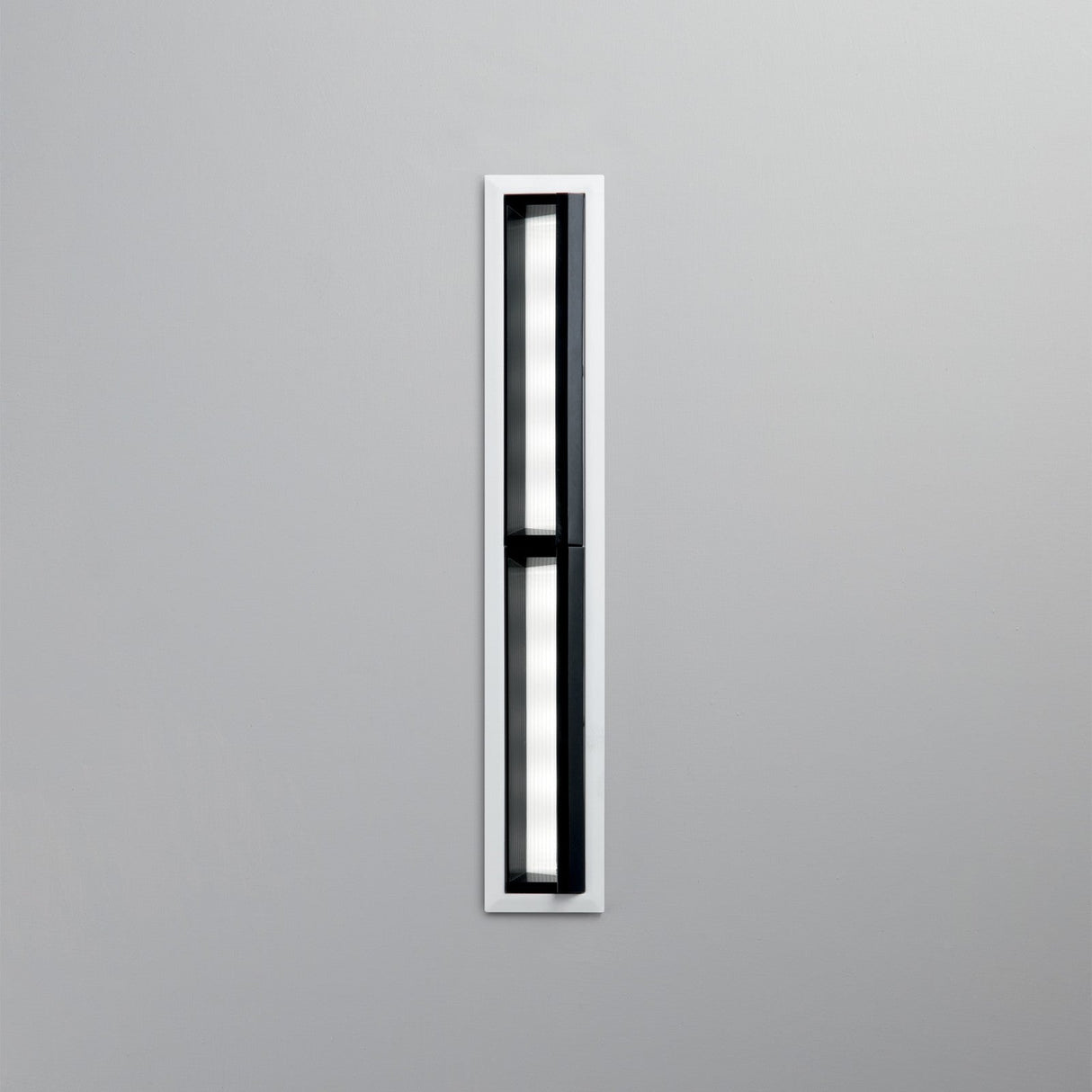 Lika Recessed Wall Washer 21W 3000K - White in situ