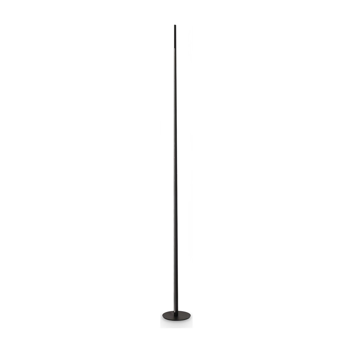 Blade Floor Lamp - Black