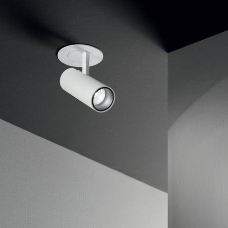 Play Adjustable Recessed Downlight 7W 4000K - Black in situ