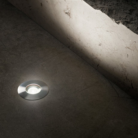 Rocket In-Ground Light 55mm 3000K - Steel in situ