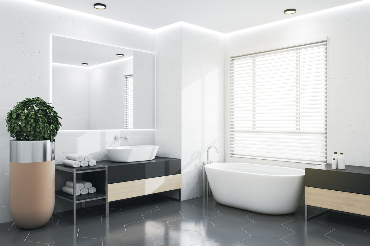 Daber Ø250 8-13W PIR LED Ceiling Light IP66 - White