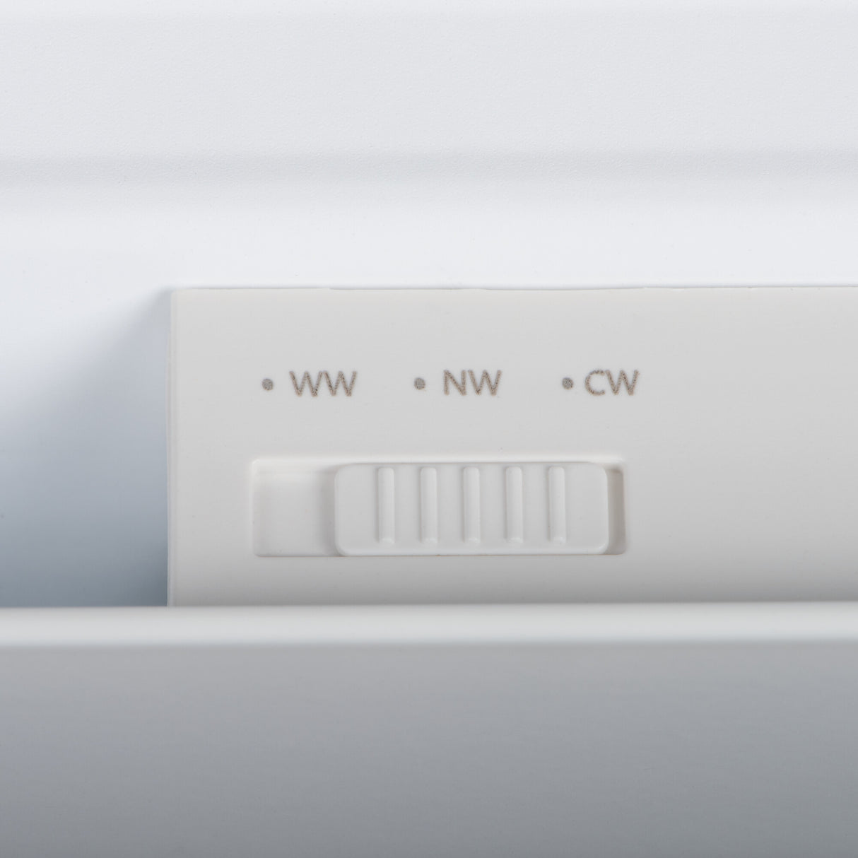 BLINGO UAIO SRM40W 60 wiring feed and quick connector detail