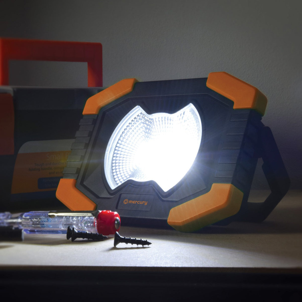 Mercury COM-WT Compact LED Work Light and Torch