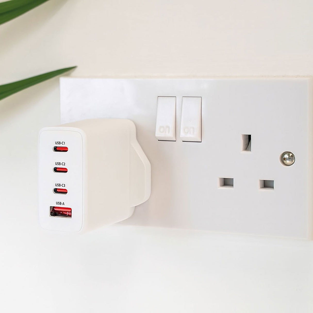 Mercury 65W GaN Charger with 3x USB-C and 1x USB-A