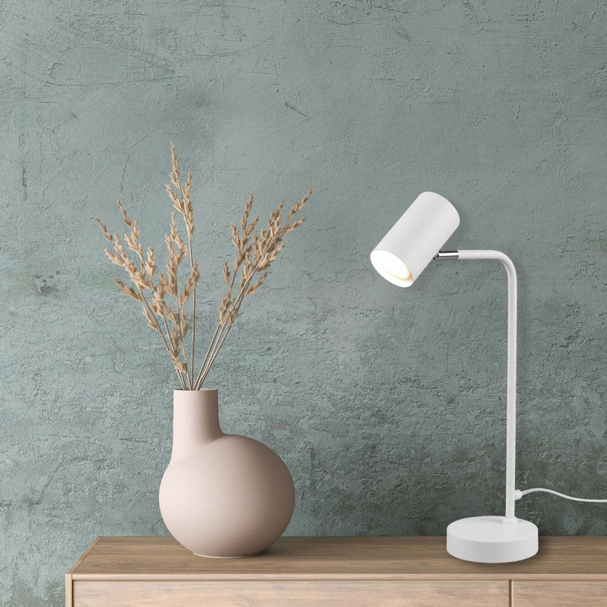 Marley Table Lamp – Matt White