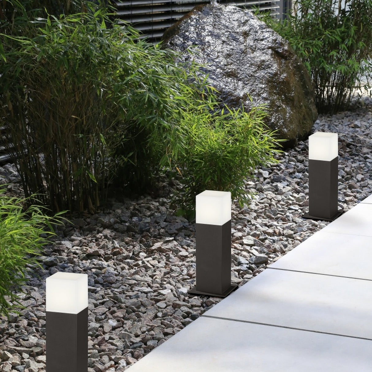 Hudson 30cm LED Outdoor Lamp Post – Anthracite