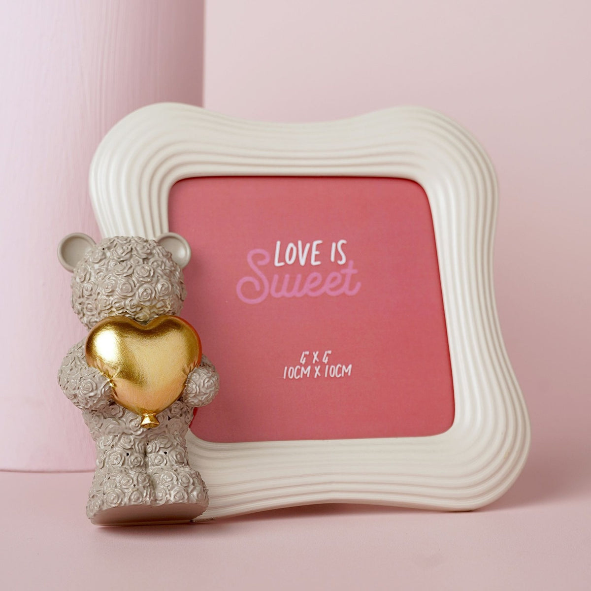 Baby Bear Holding a Heart Resin Photo Frame 4 x 4in - Grey & Red