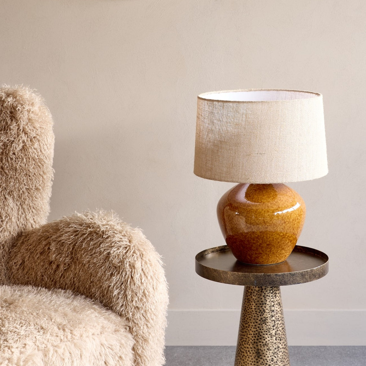 Glazed Ceramic Hessian Shade Table Lamp – Brown