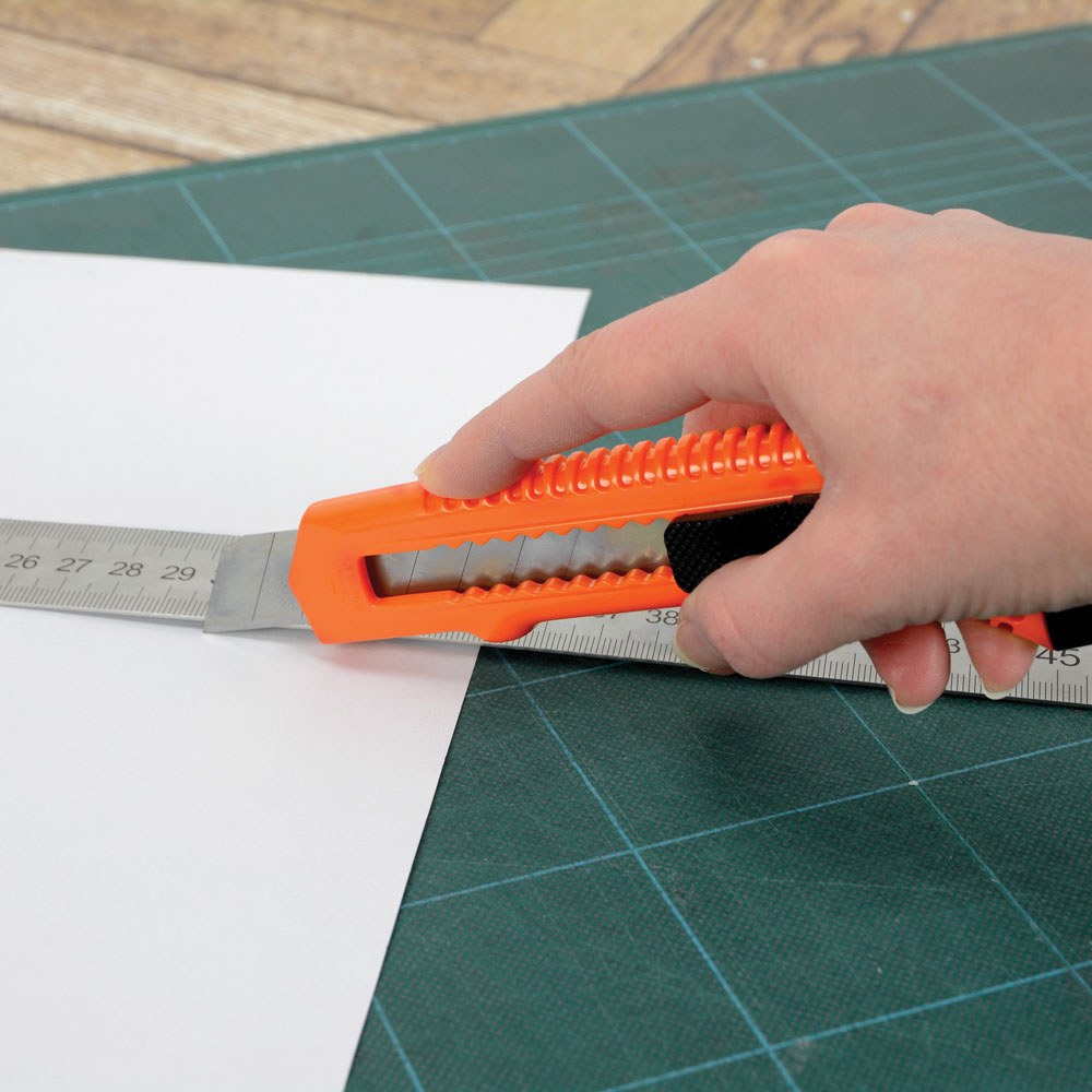 Mercury Retractable Craft Knife with Snap-Off Blade