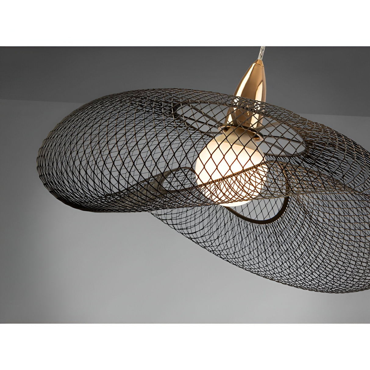 Forma Large 1 Light Pendant - Gold/Black